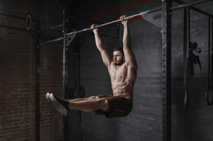 Man doing calisthenics (Shutterstock)